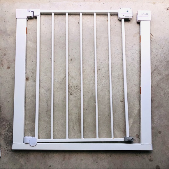 Other Safety First Swinging Door Baby Gate Poshmark